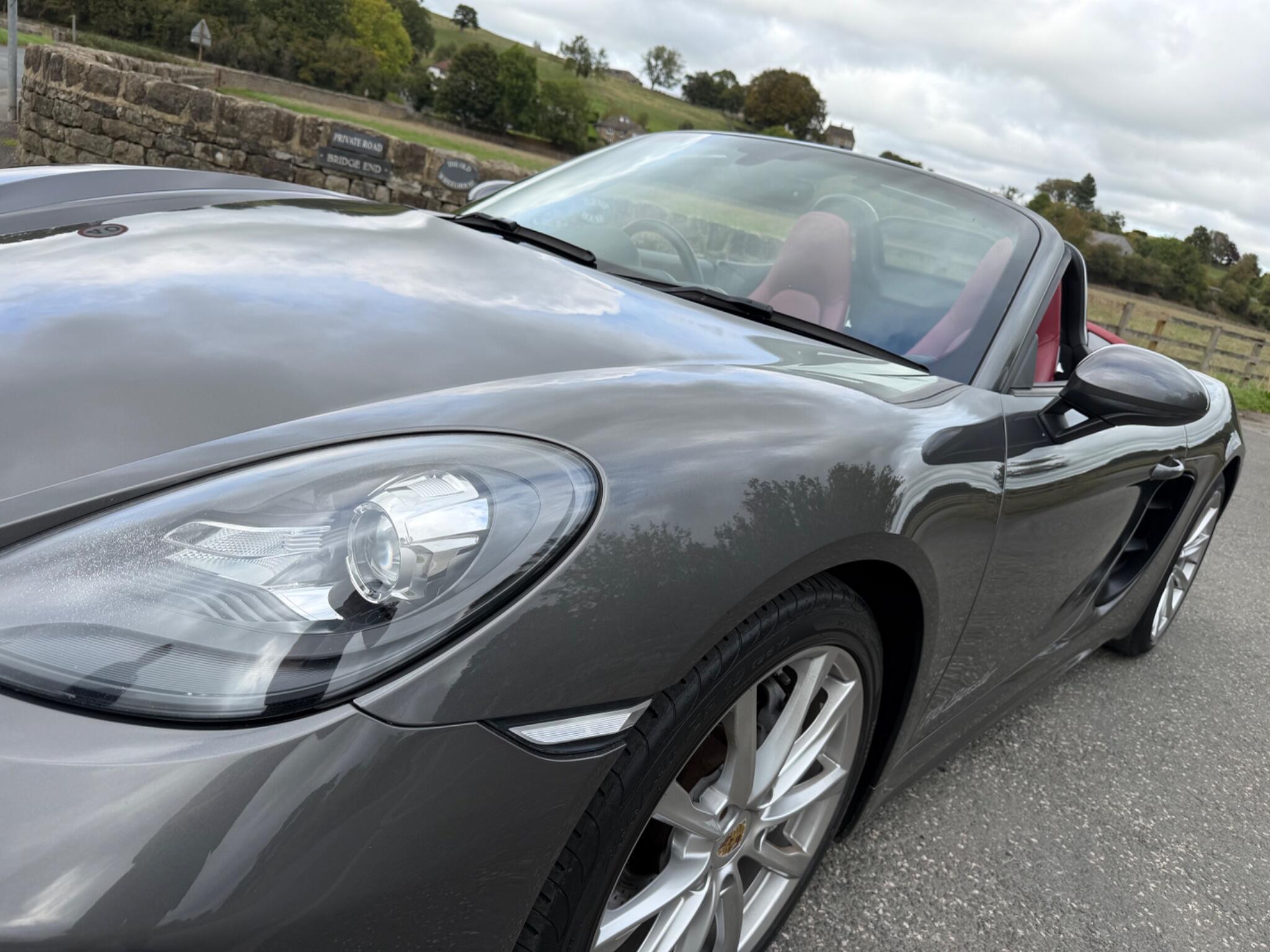 Porsche 718 Boxster