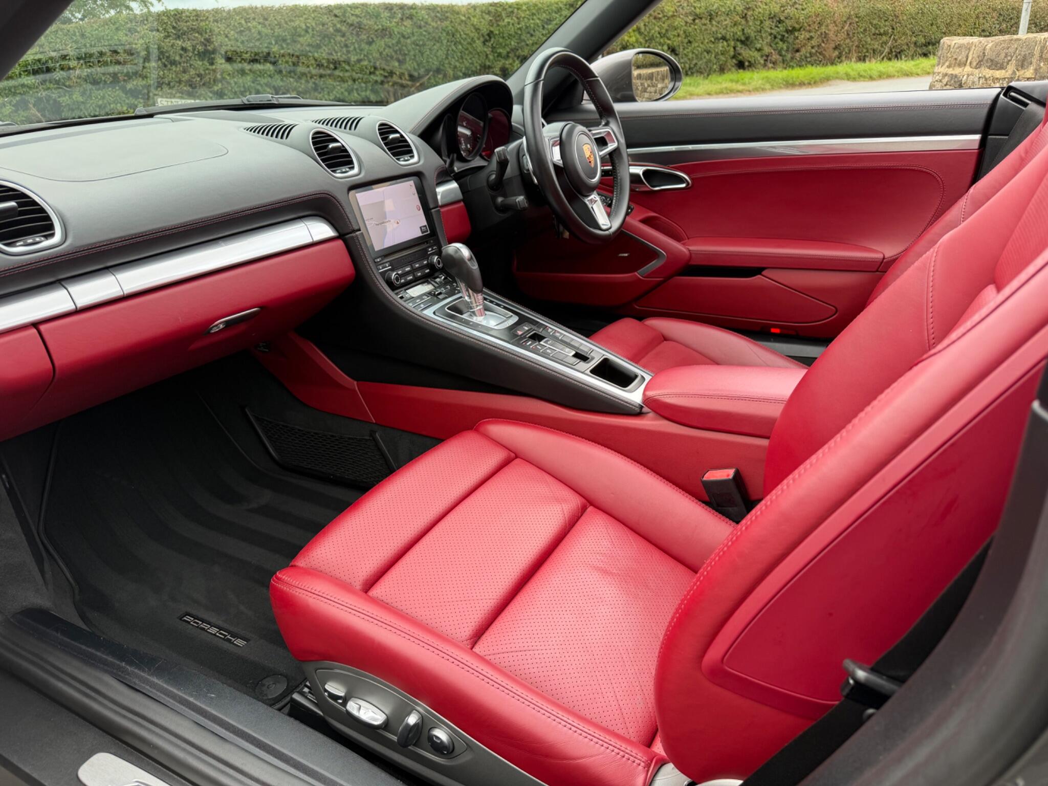 Porsche 718 Boxster