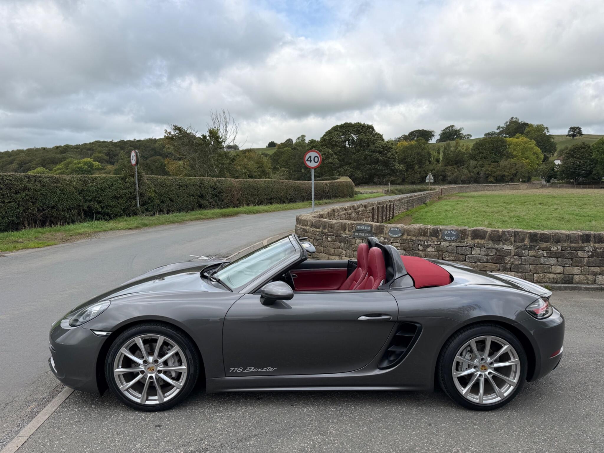 Porsche 718 Boxster
