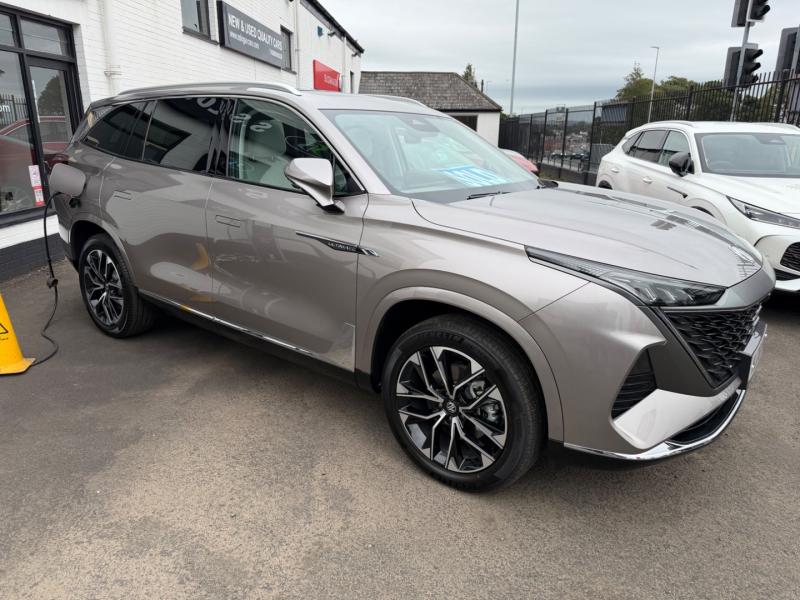 MG Motor UK MGS9