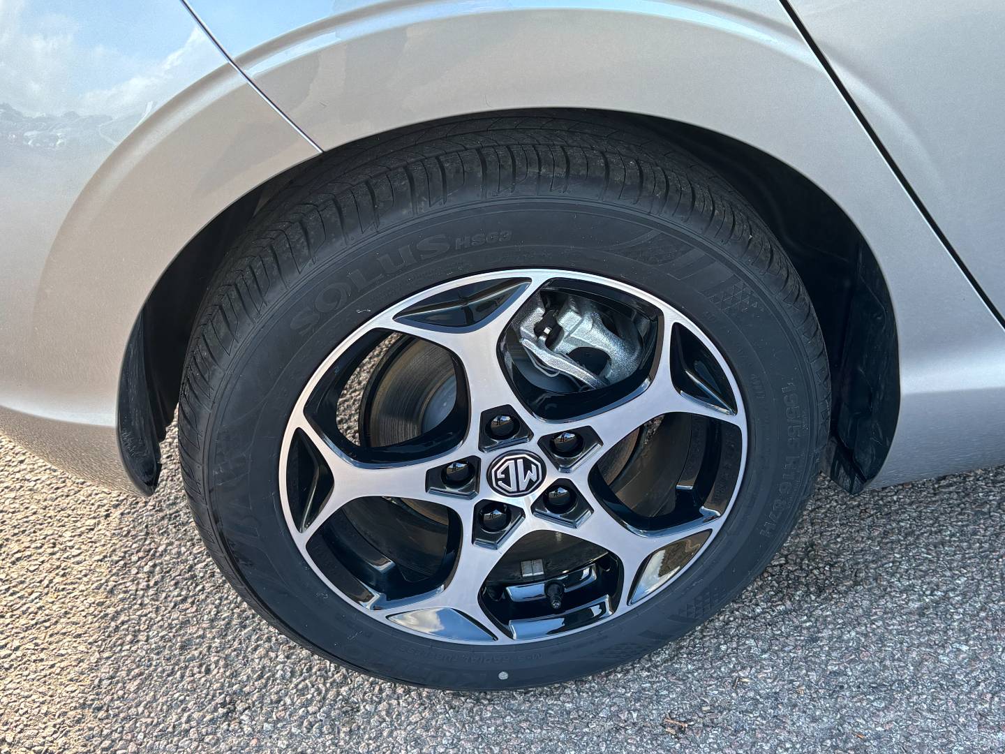 MG 3