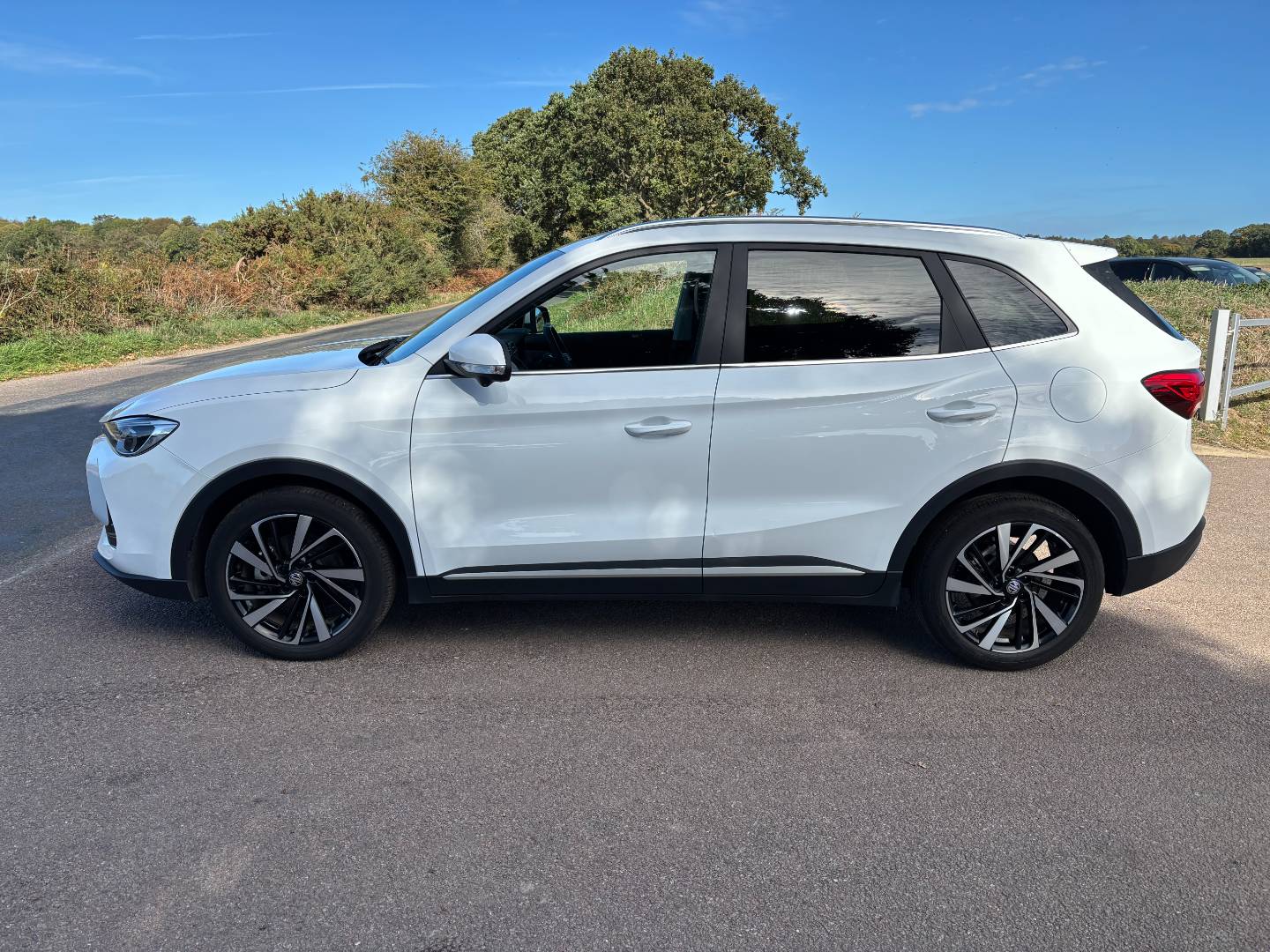 MG ZS