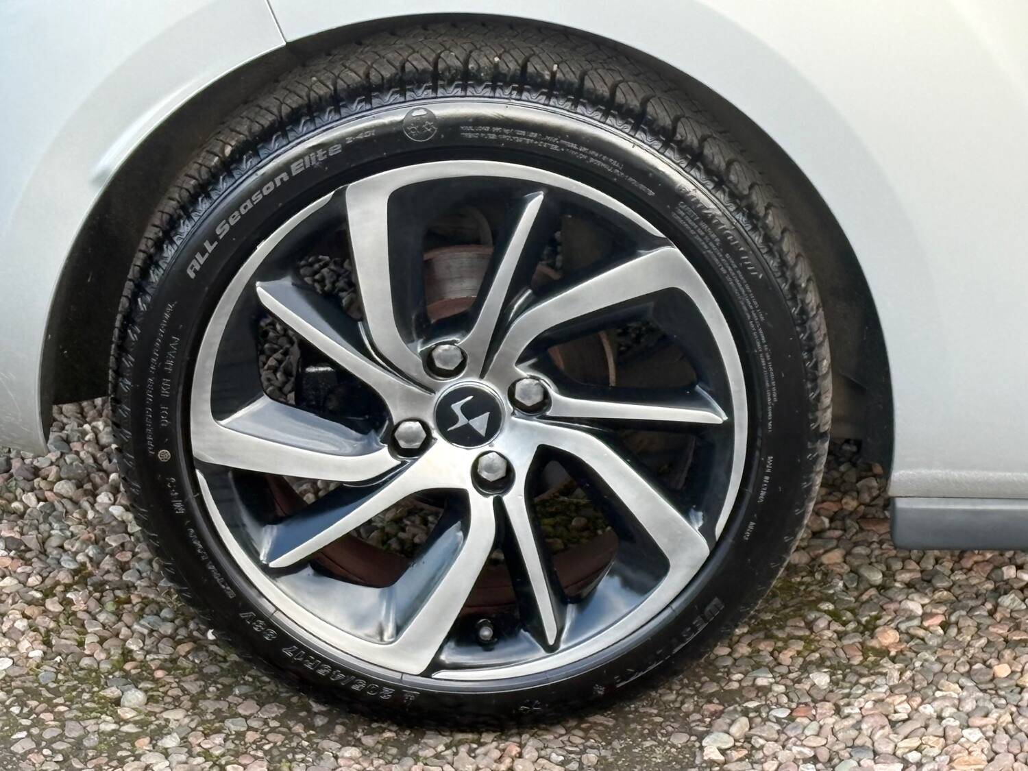 DS AUTOMOBILES DS 3