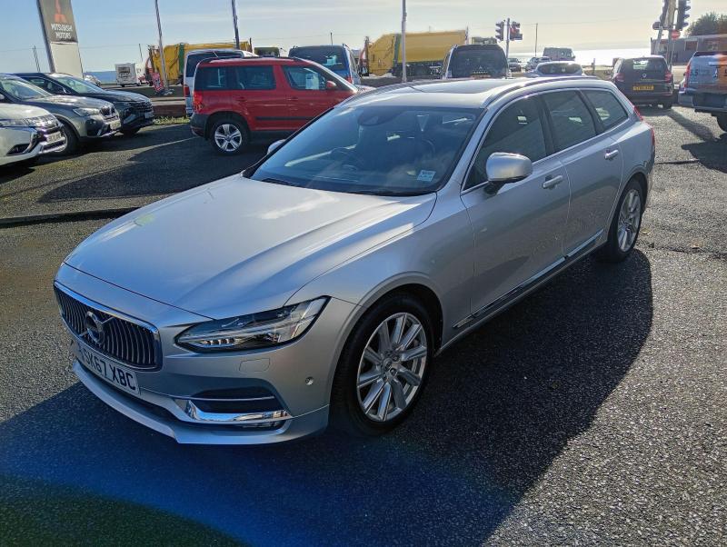 Volvo V90