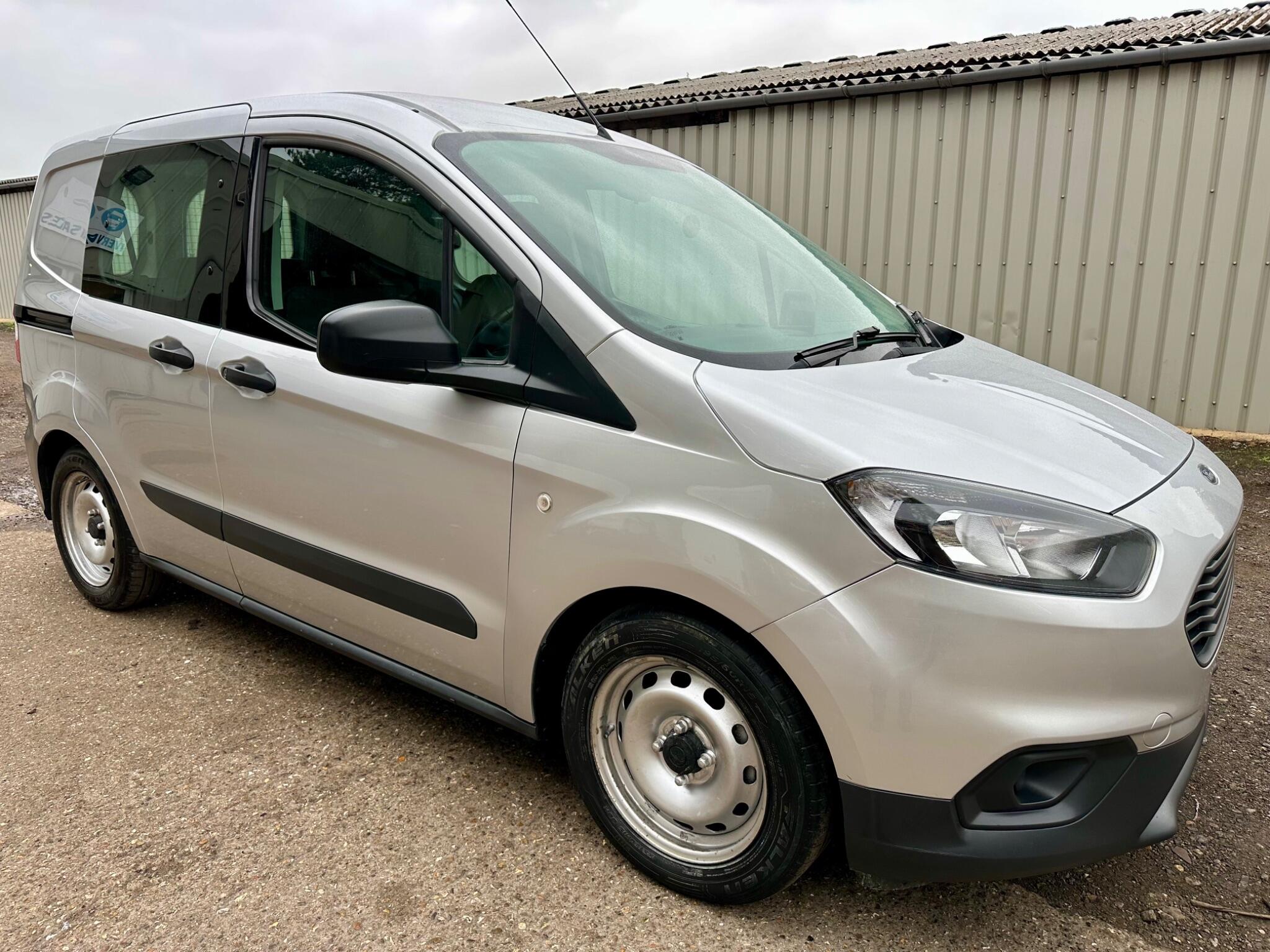 Ford Transit Courier