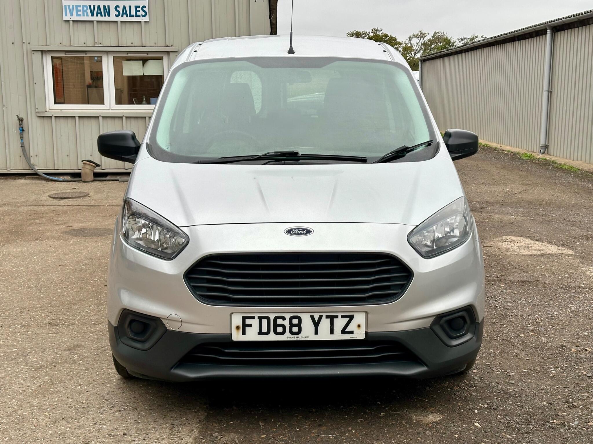Ford Transit Courier