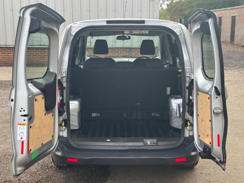 Ford Transit Courier