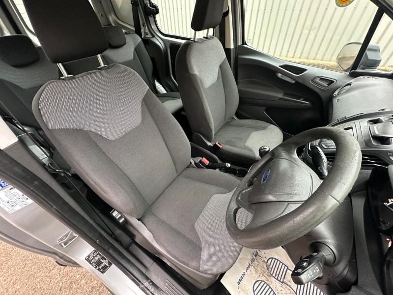 Ford Transit Courier