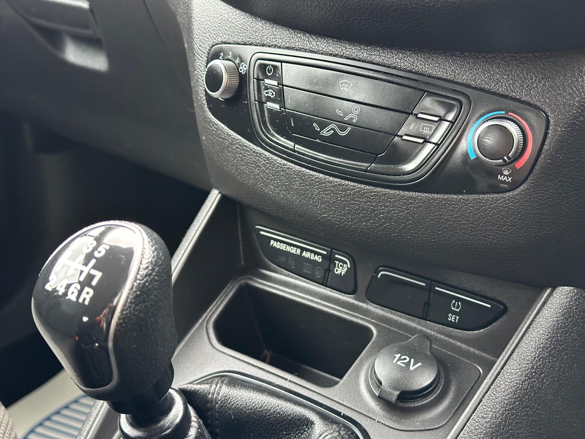 Ford Transit Courier