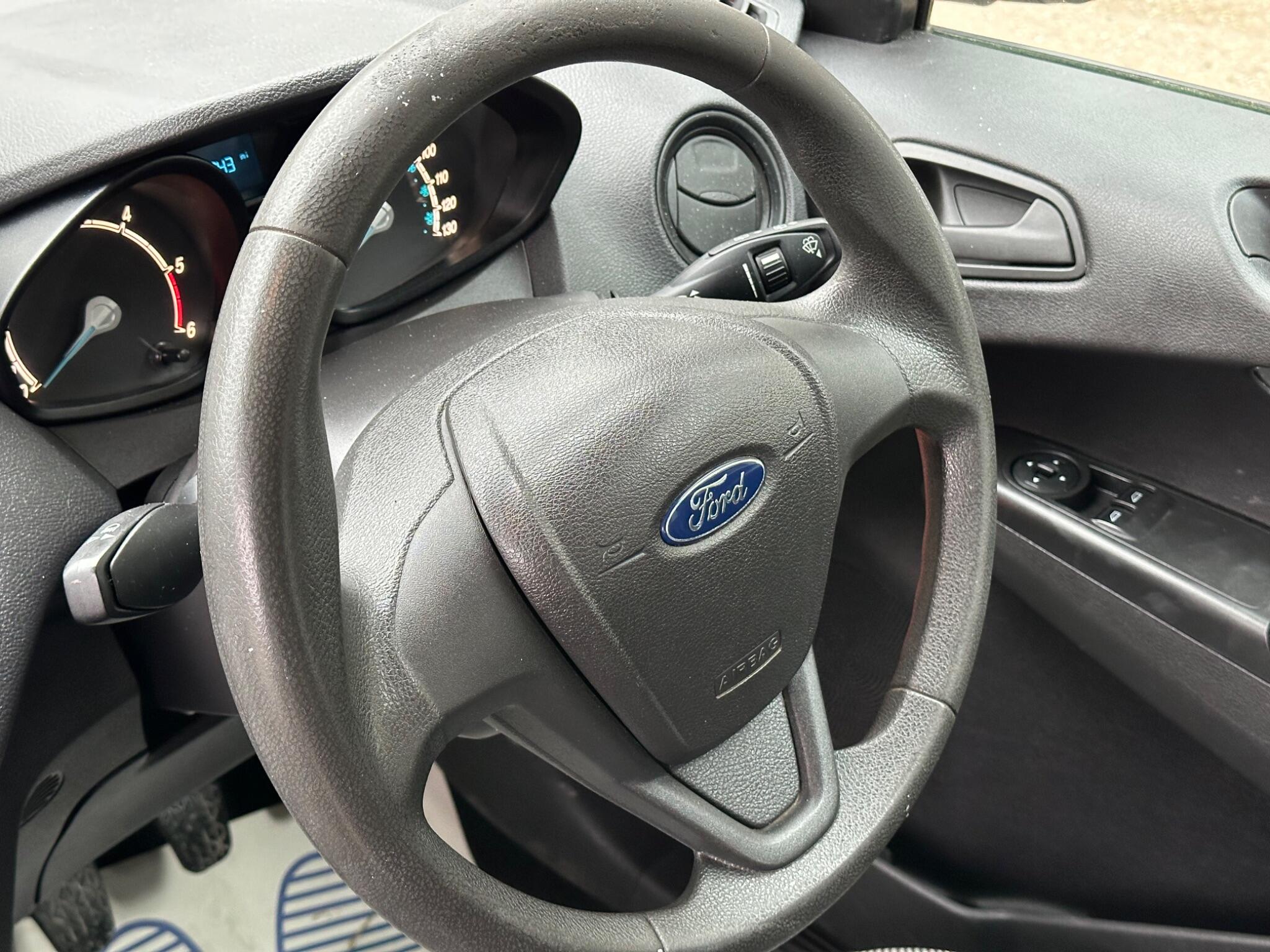 Ford Transit Courier