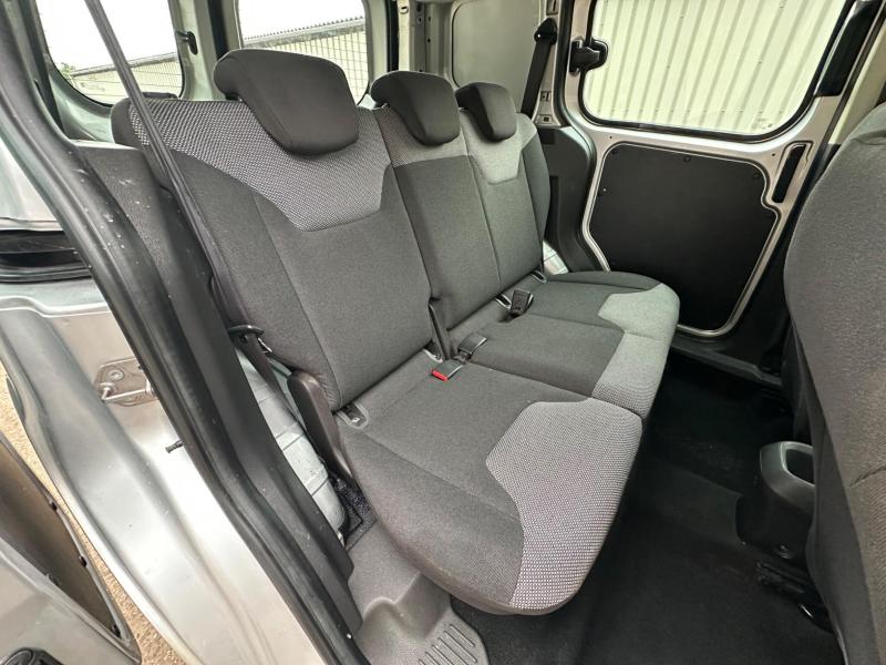 Ford Transit Courier