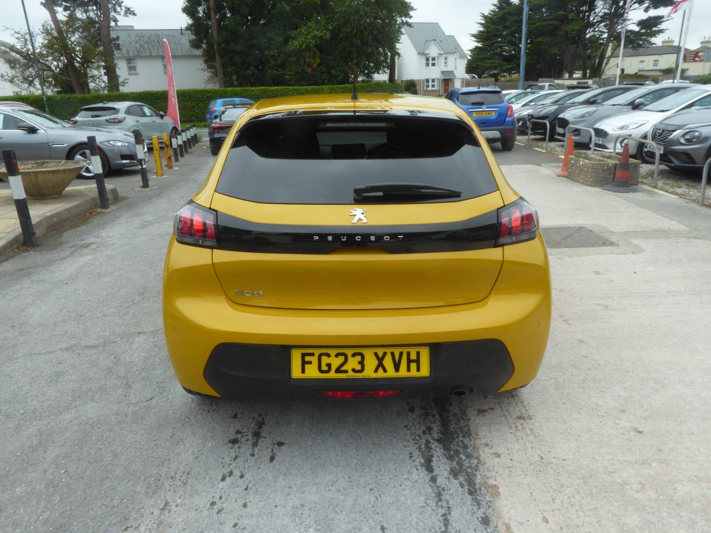 Peugeot 208