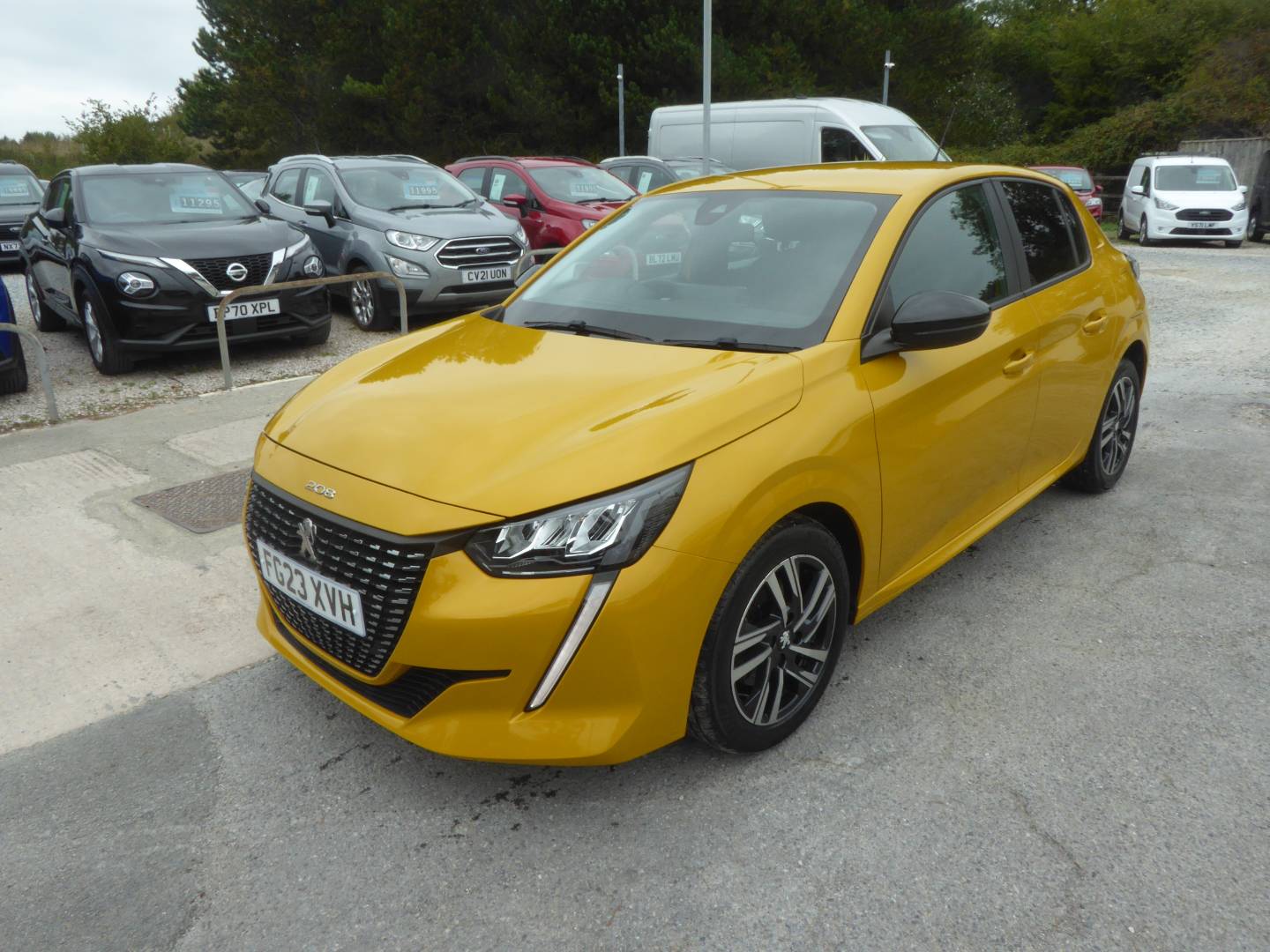 Peugeot 208