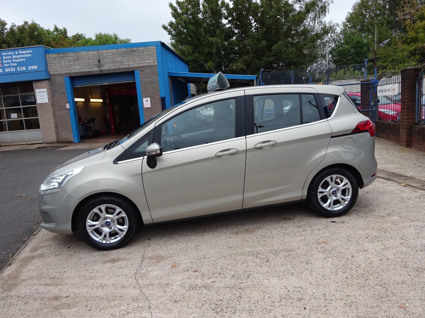 Ford B-MAX