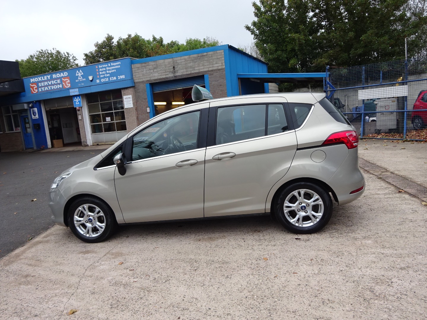 Ford B-MAX