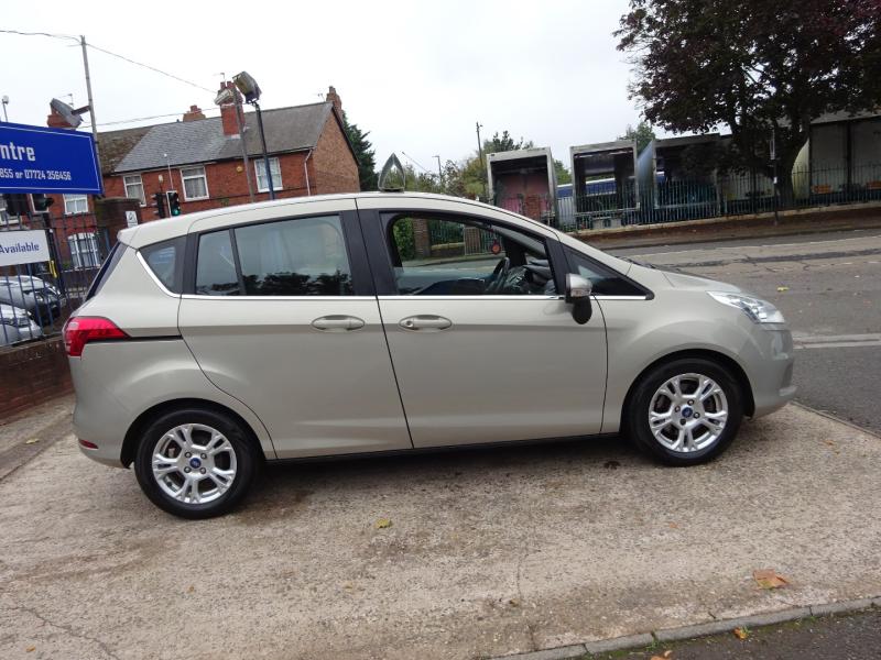 Ford B-MAX