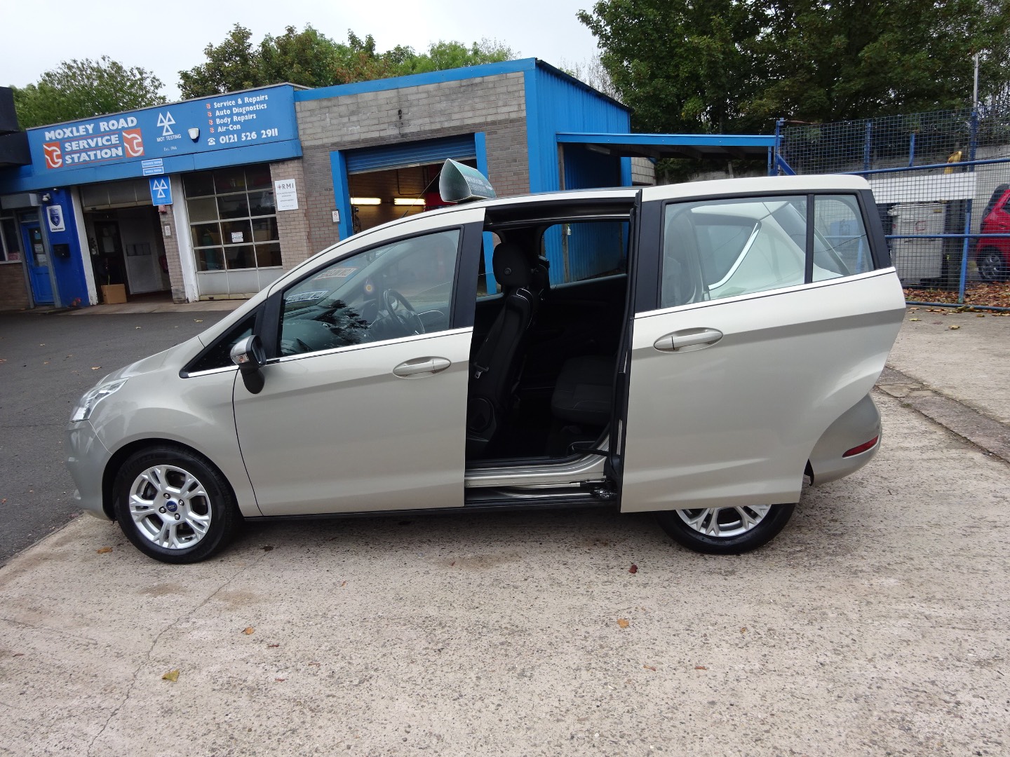 Ford B-MAX