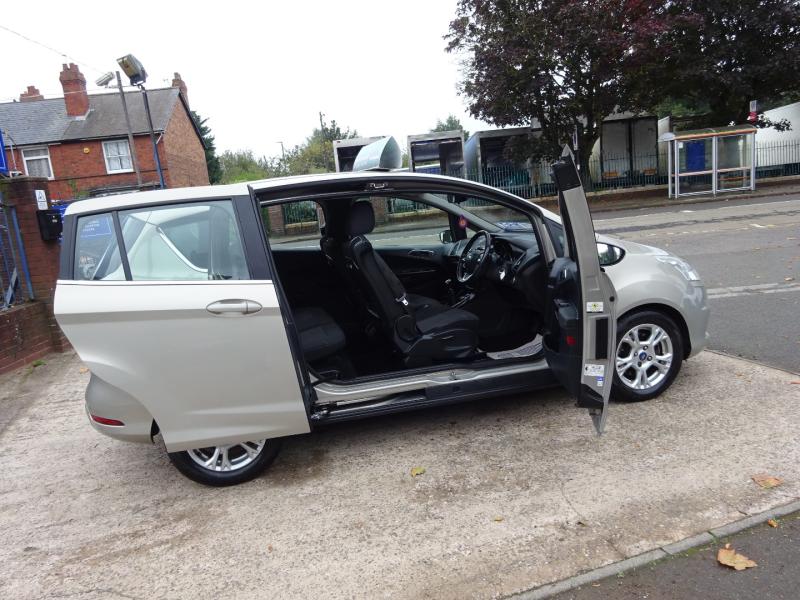 Ford B-MAX