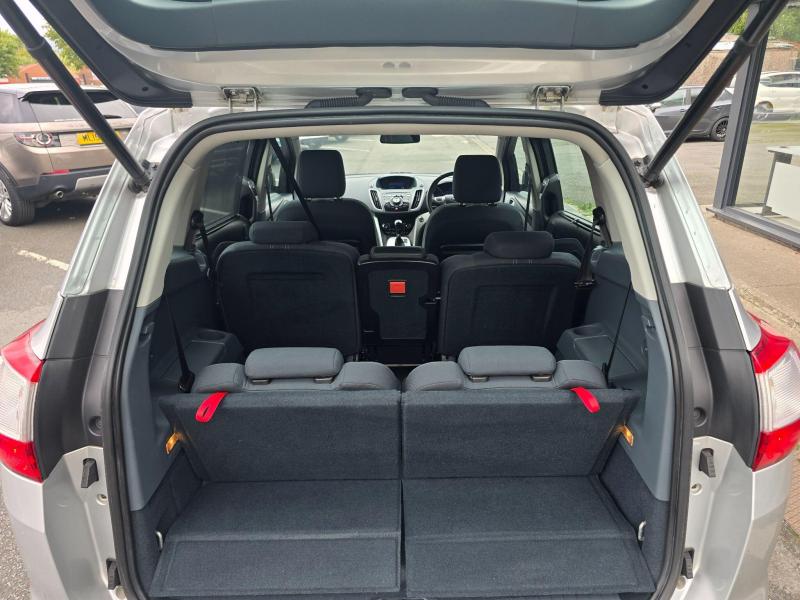 Ford Grand C-MAX