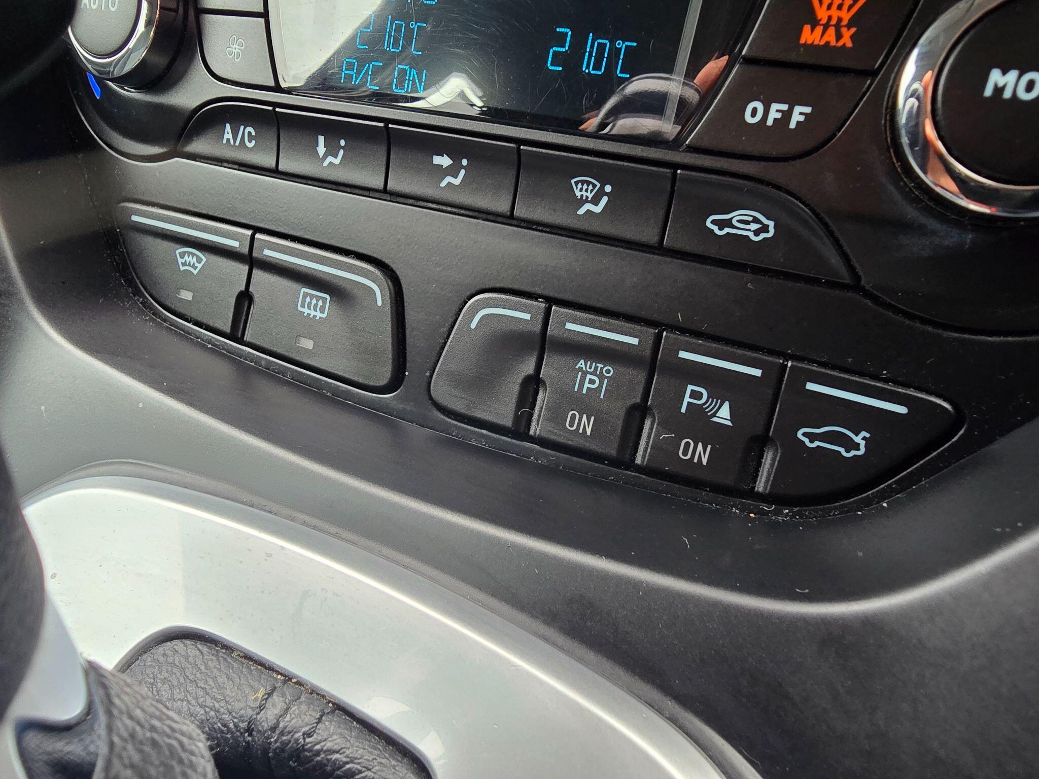 Ford Grand C-MAX