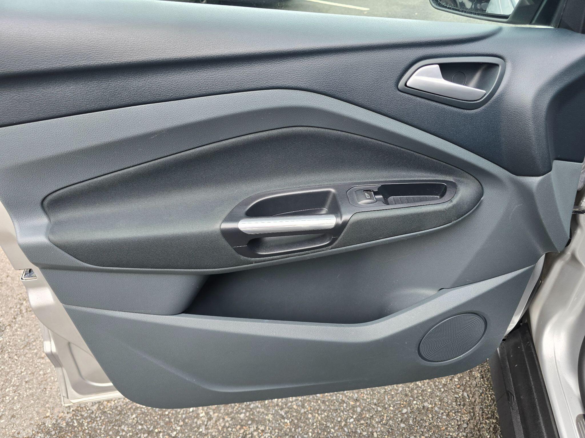 Ford Grand C-MAX