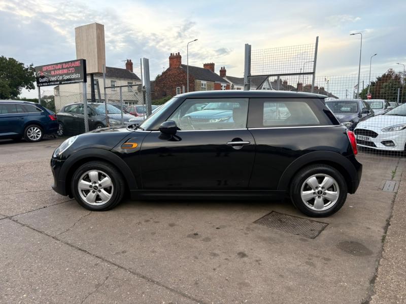 Mini Hatchback