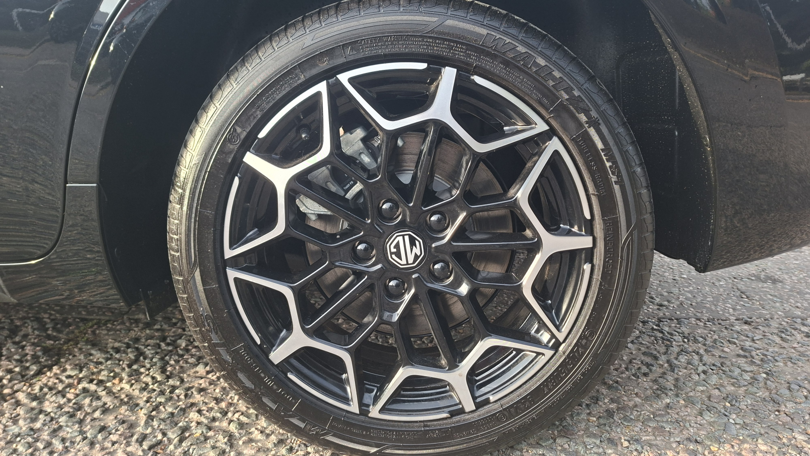 MG Motor UK MG4 URBAN