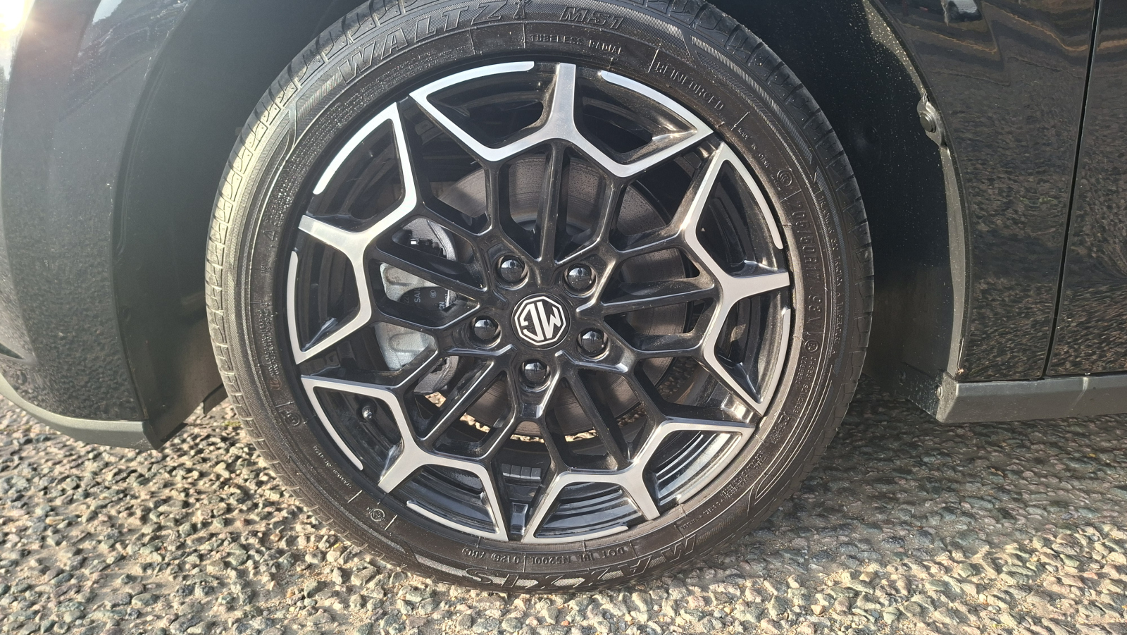 MG Motor UK MG4 URBAN