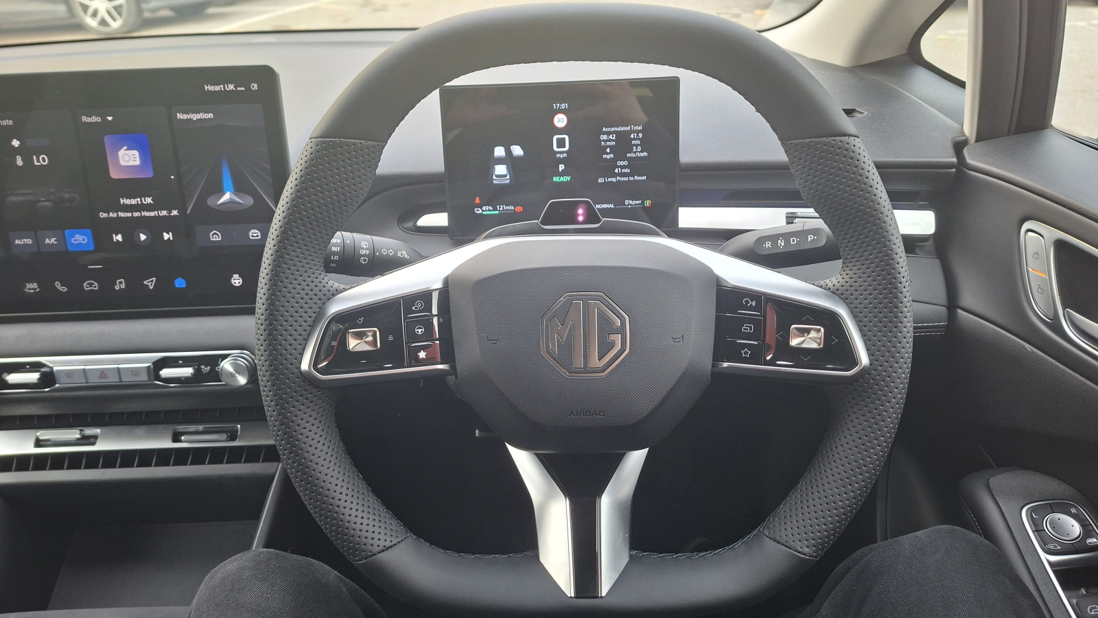 MG Motor UK MG4 URBAN
