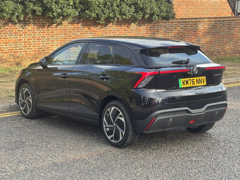 MG Motor UK Mg4