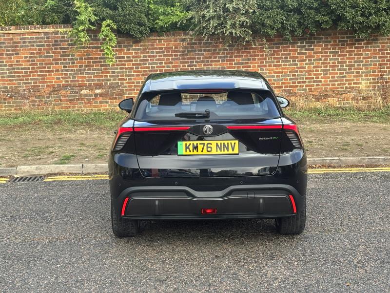 MG Motor UK Mg4