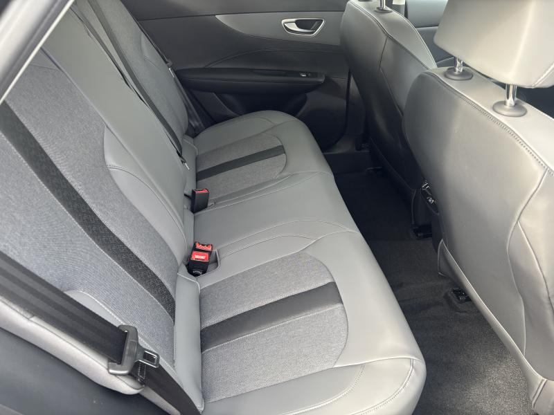 MG Motor UK Mg4
