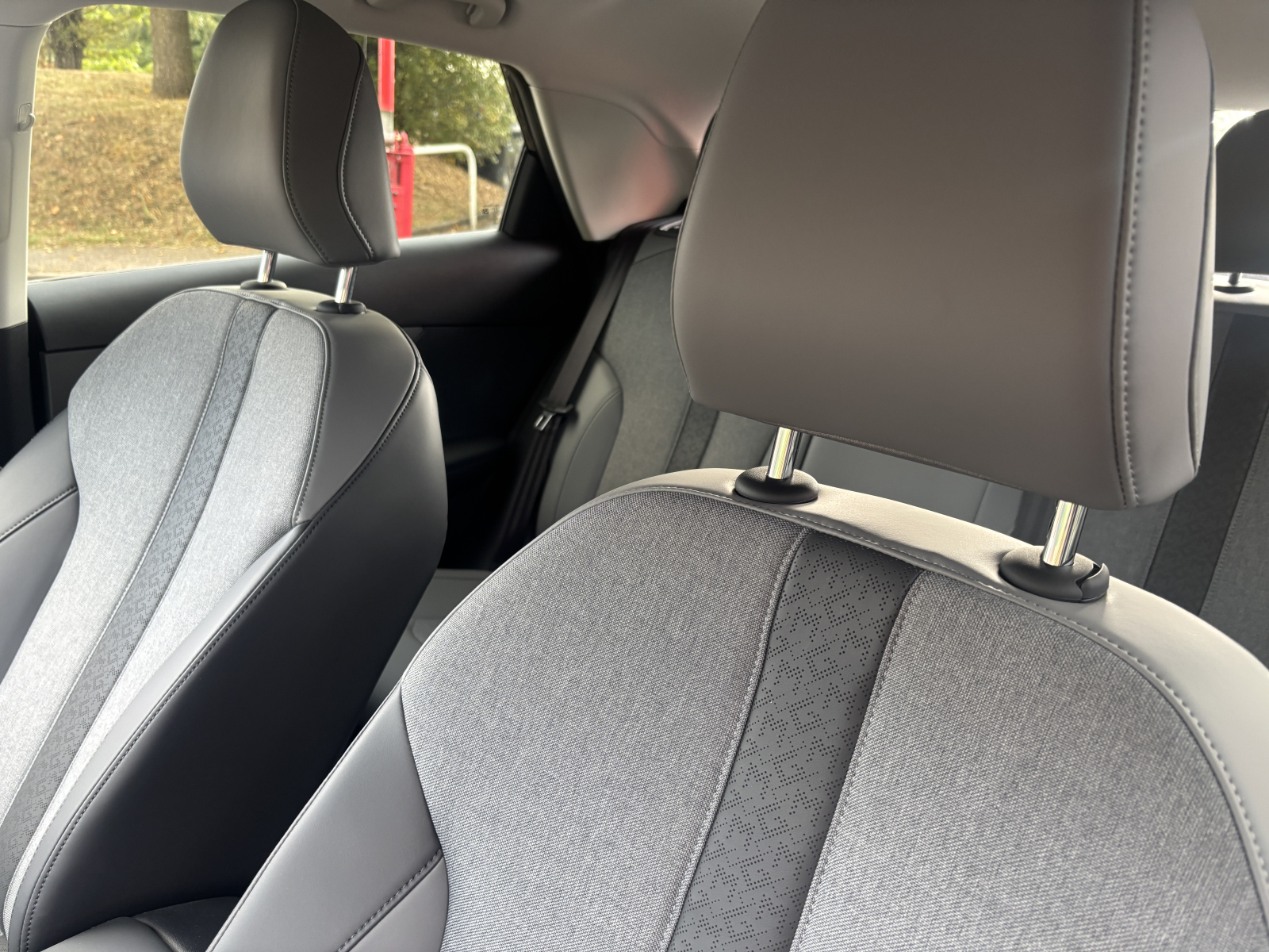 MG Motor UK Mg4