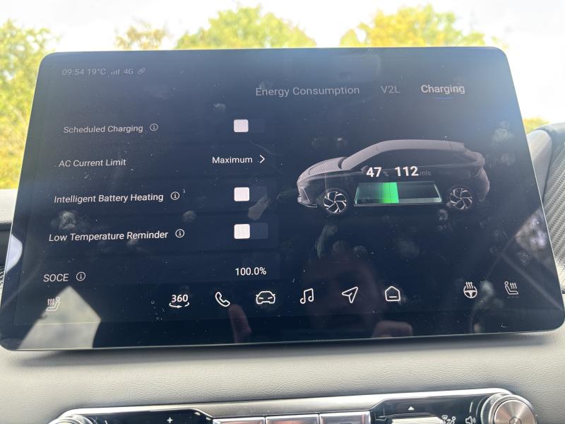 MG Motor UK Mg4