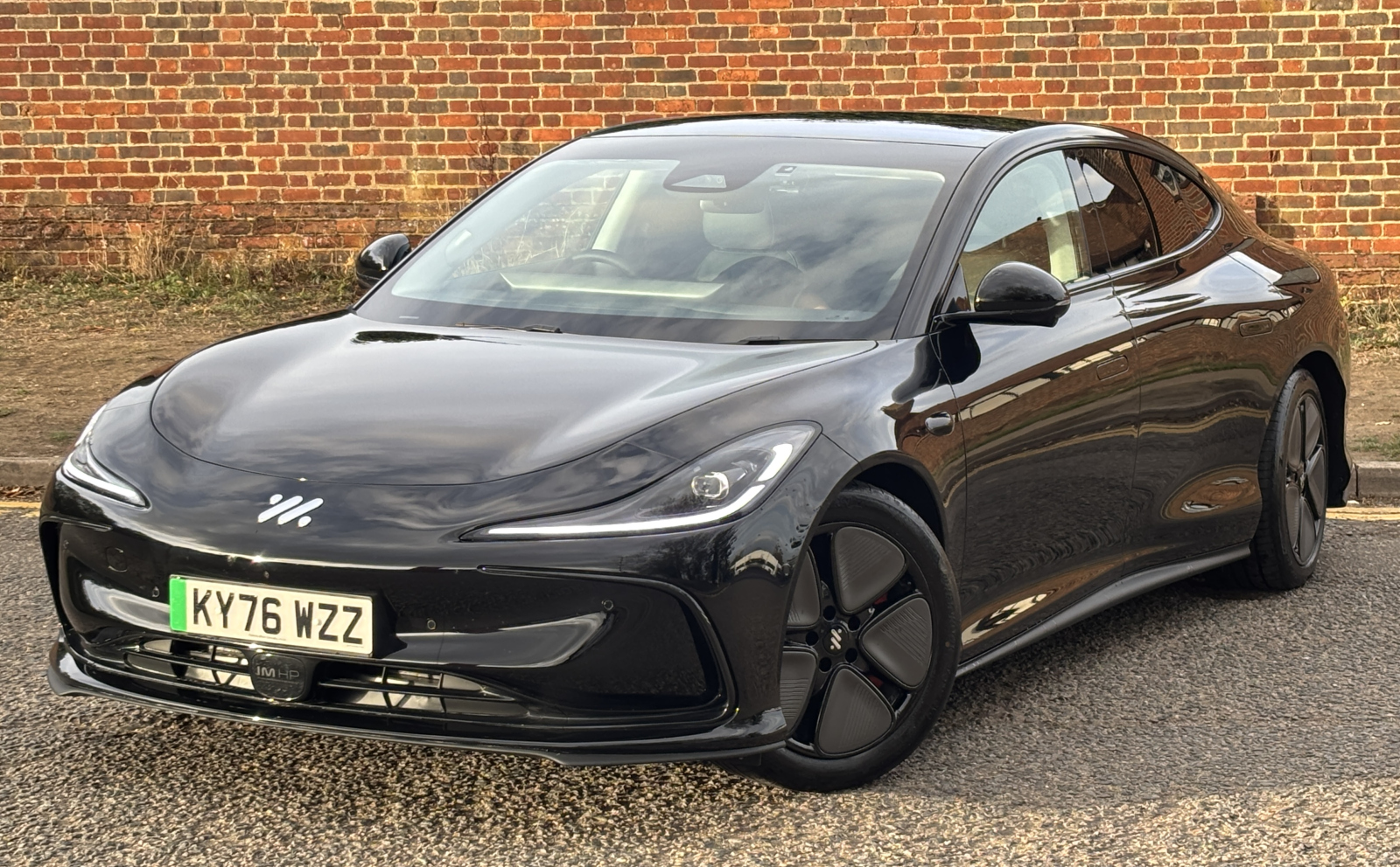 MG Motor UK IM5