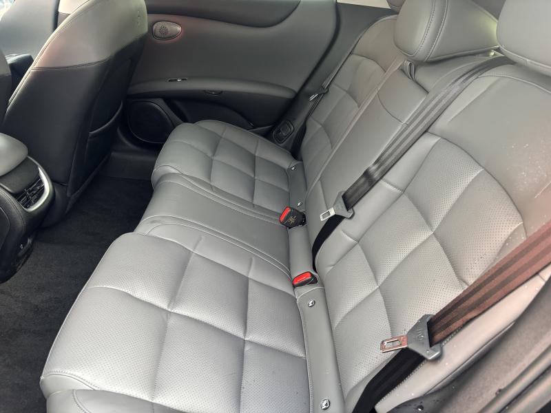 MG Motor UK IM5