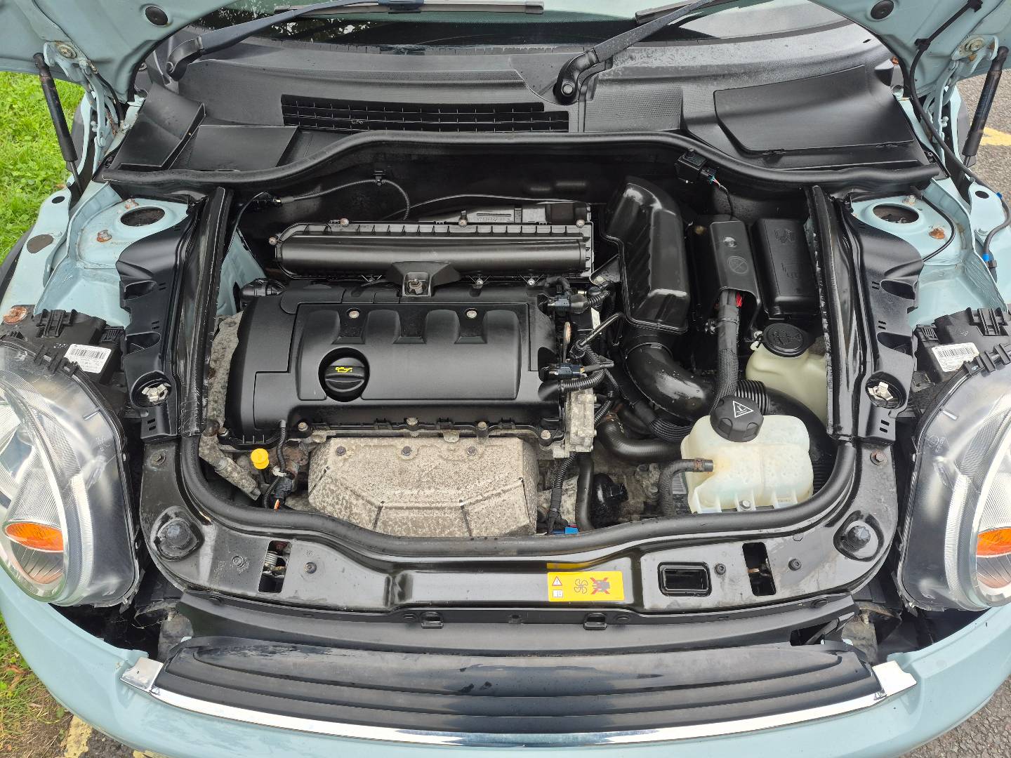 Mini Hatchback