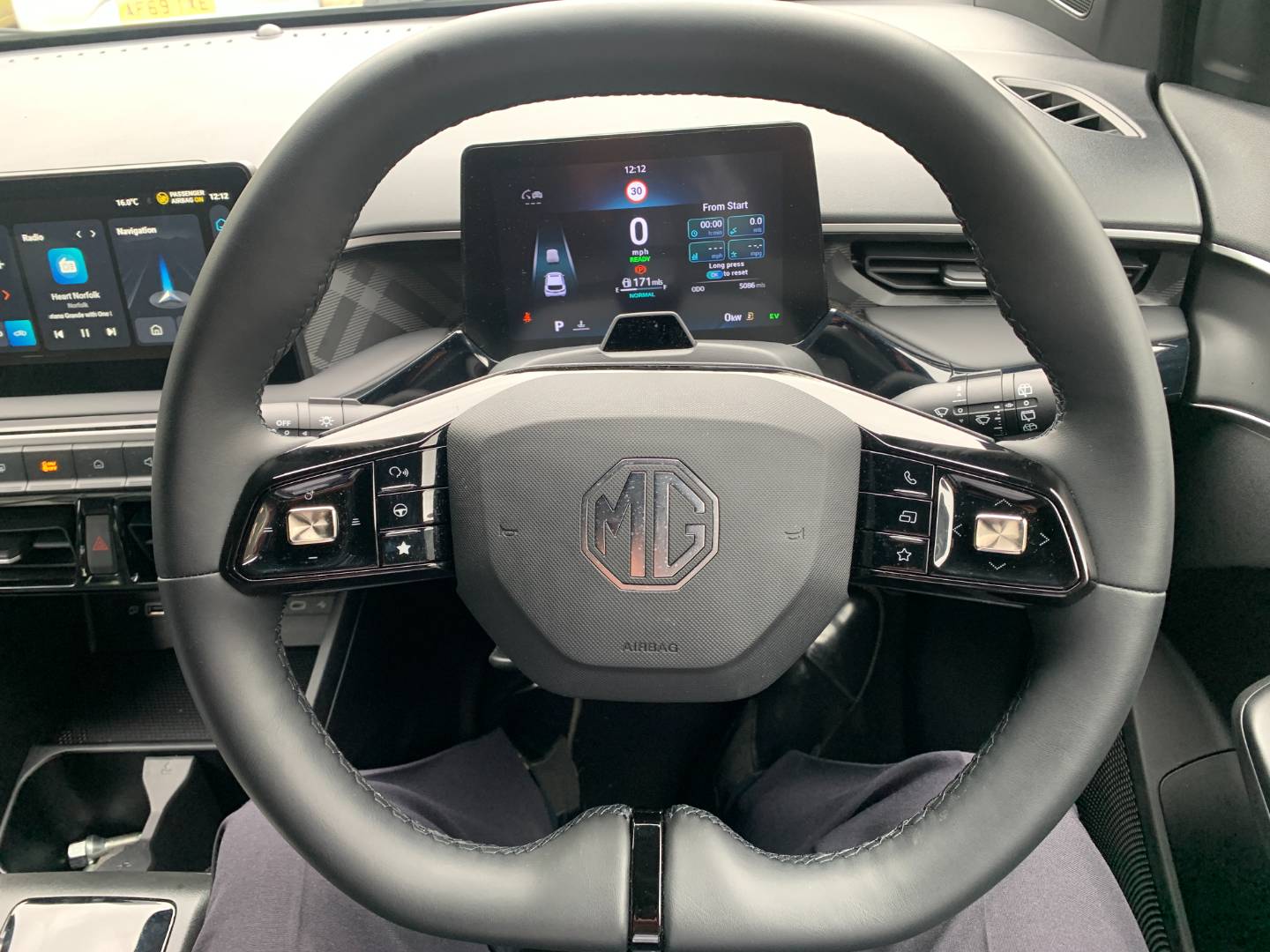 MG 3