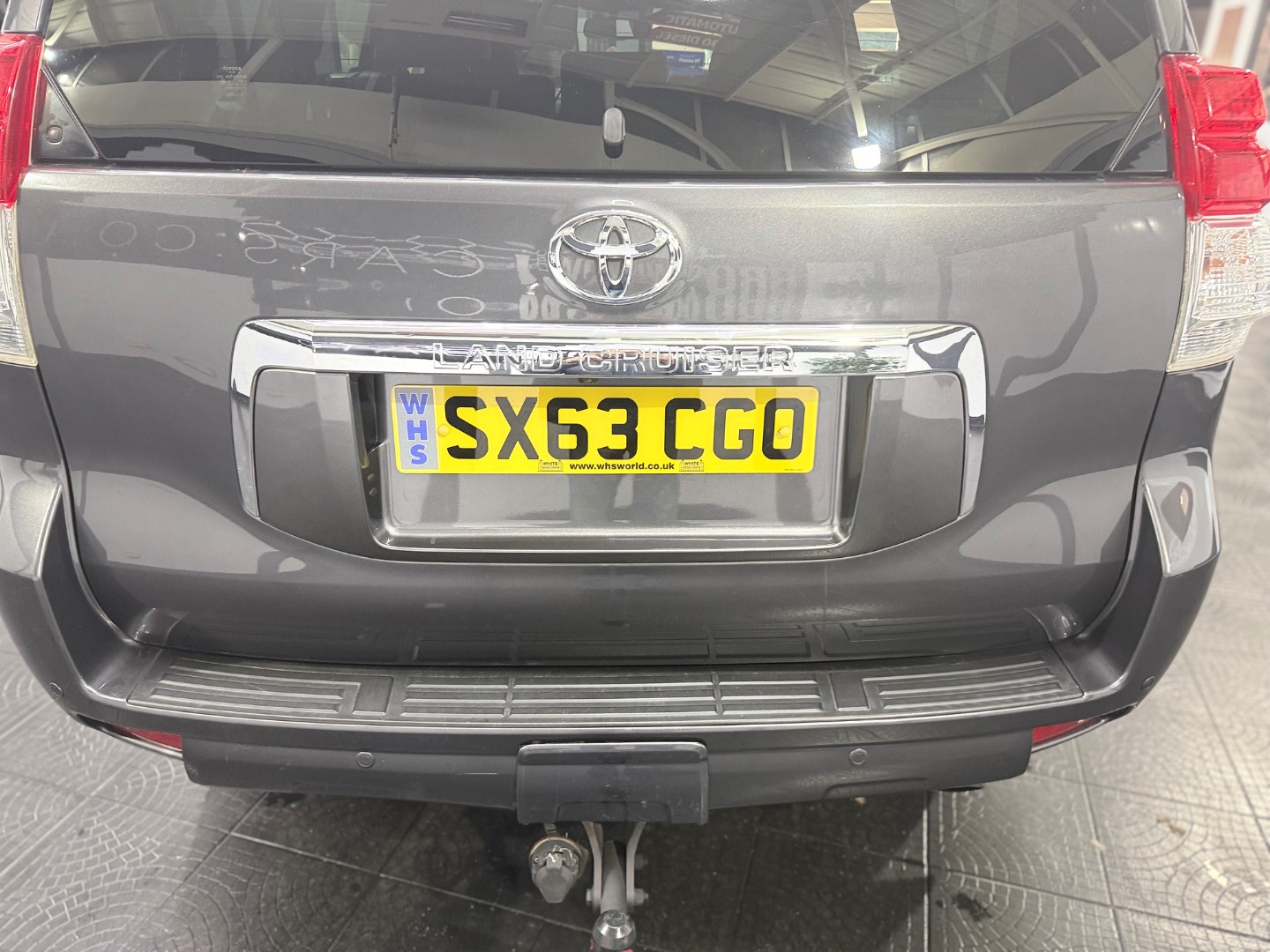 Toyota Land Cruiser