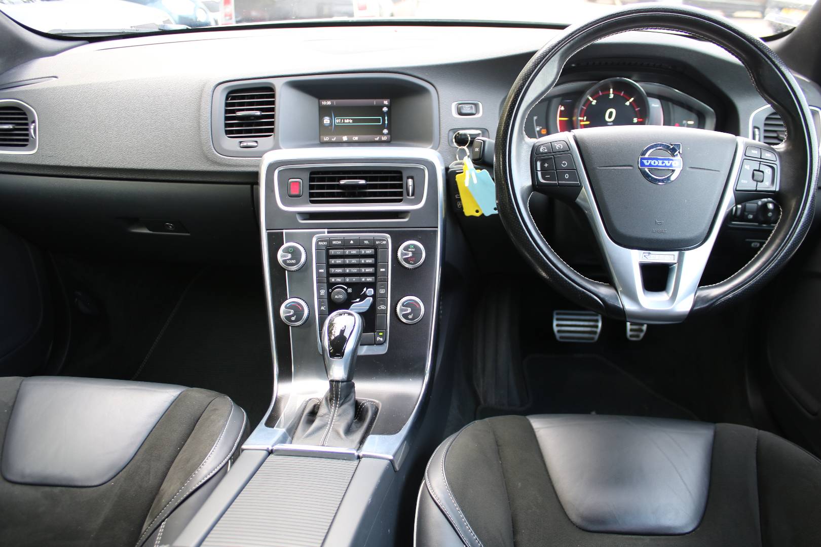 Volvo V60