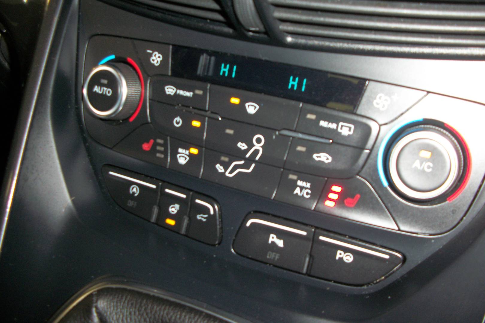Ford KUGA VIGNALE