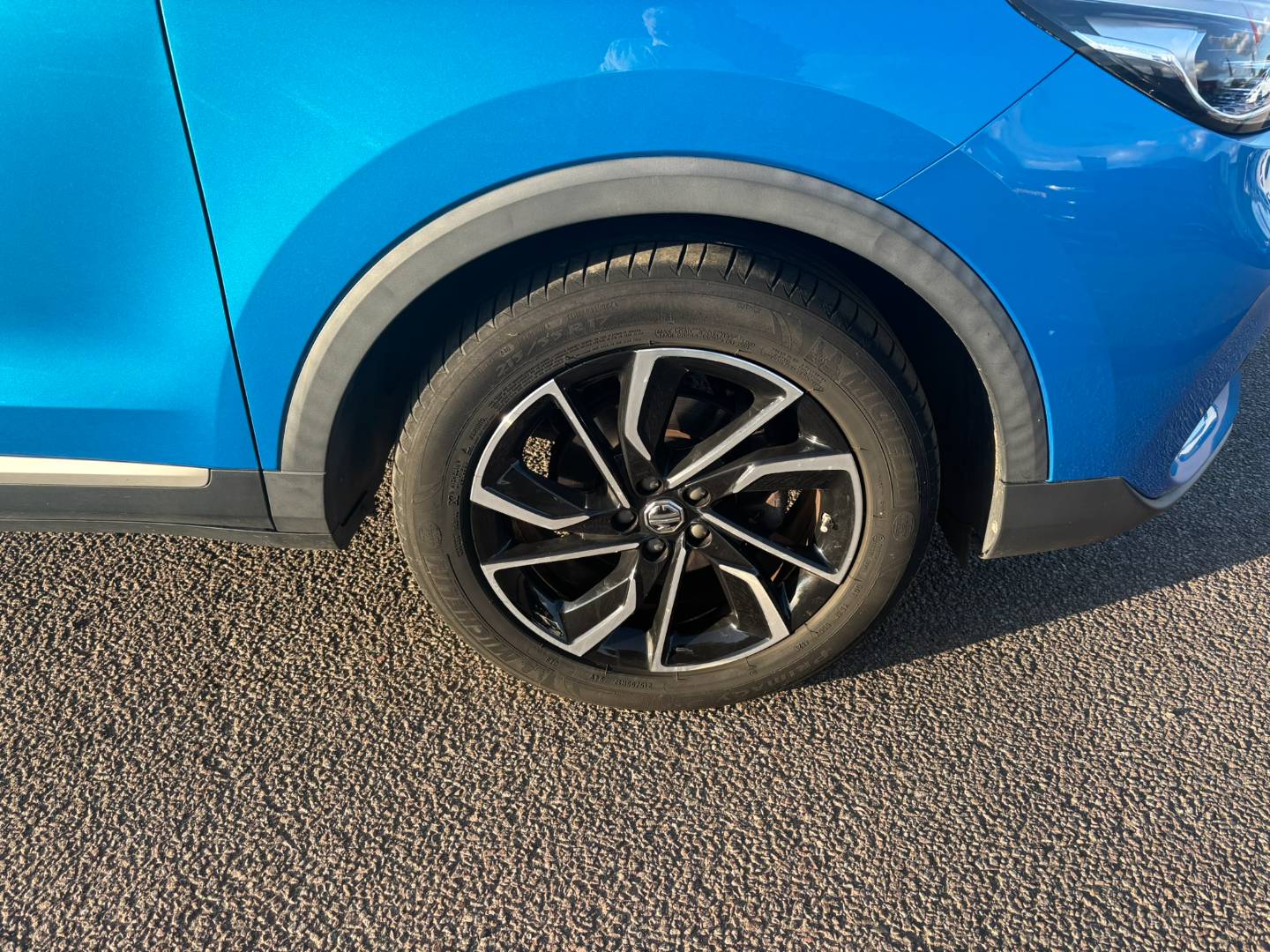 MG ZS