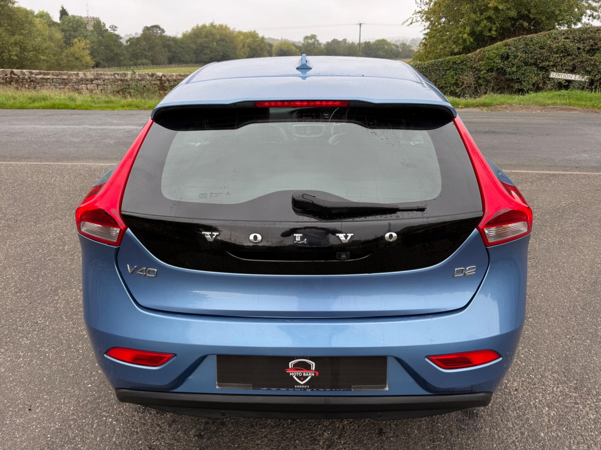 Volvo V40