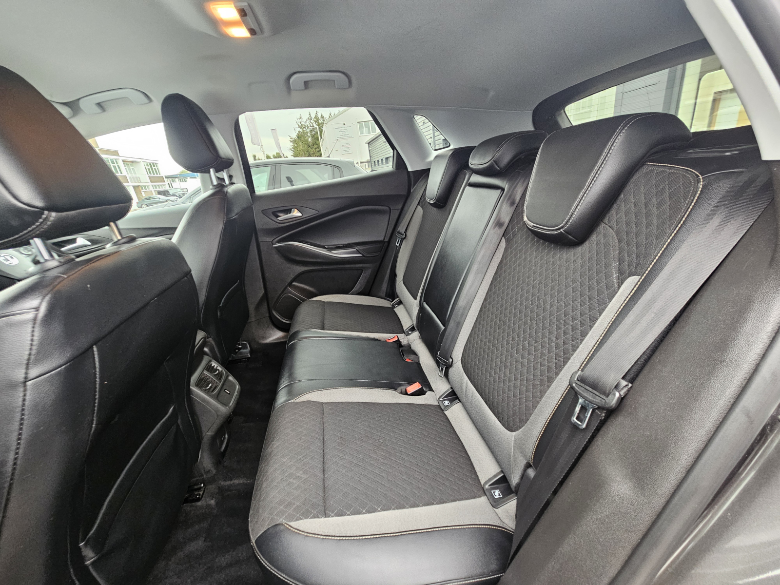 Vauxhall Grandland X