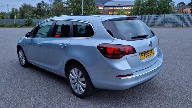 Vauxhall Astra