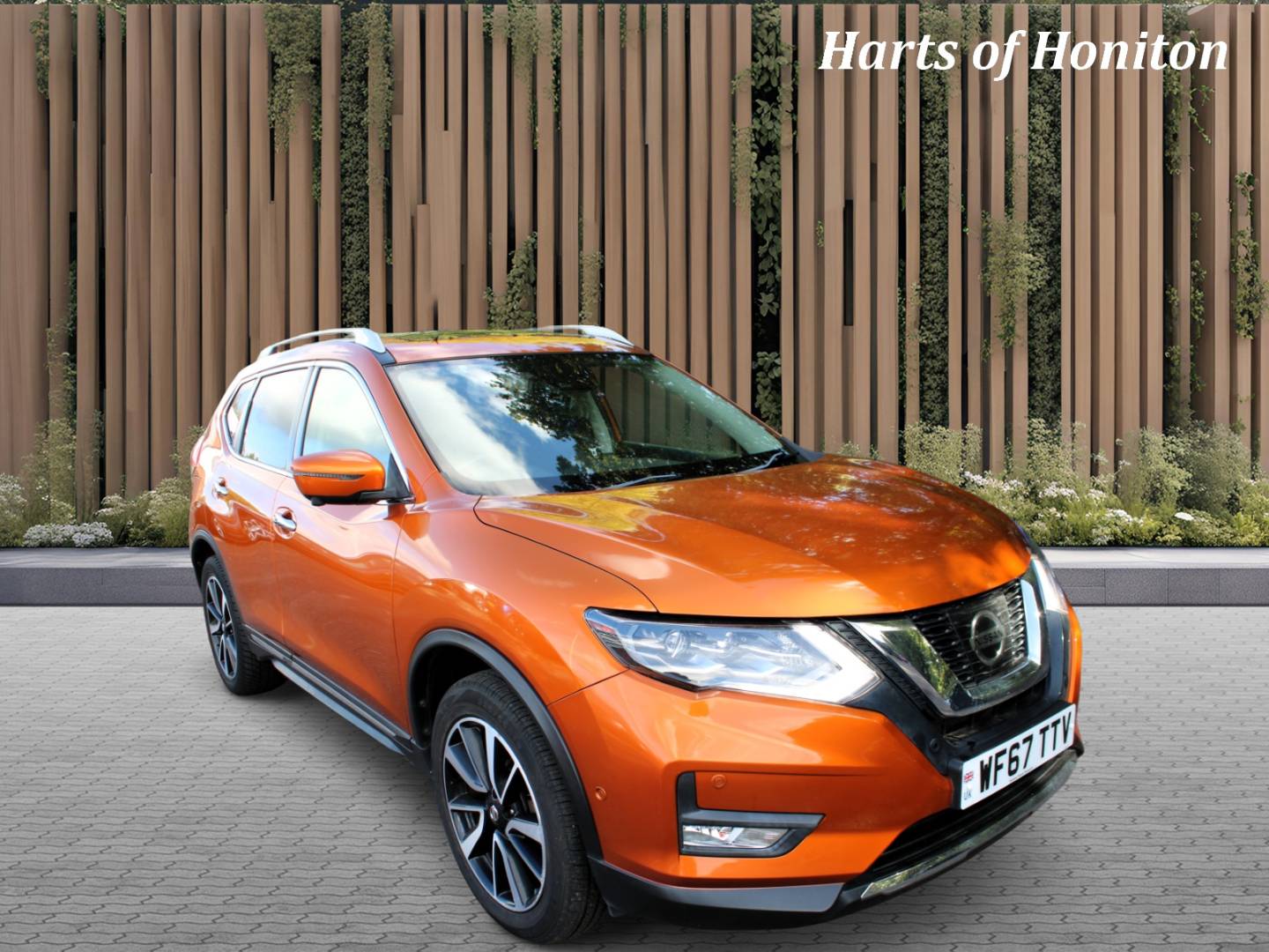 Nissan X-TRAIL