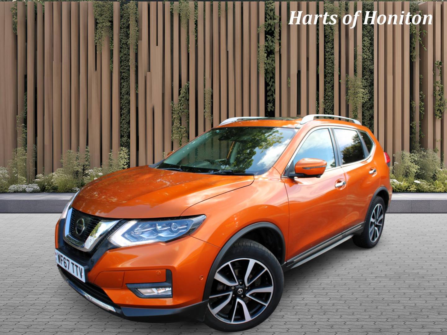 Nissan X-TRAIL