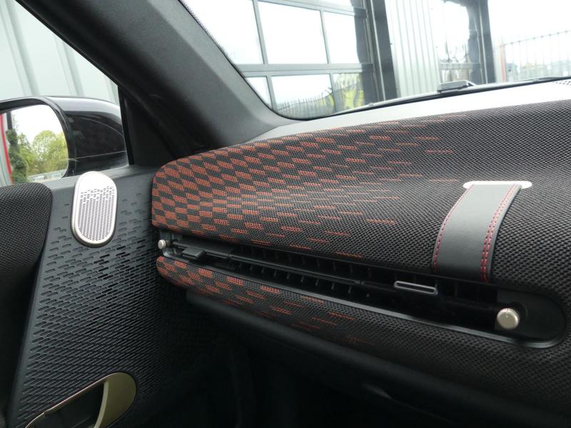 Mini Electric Cooper