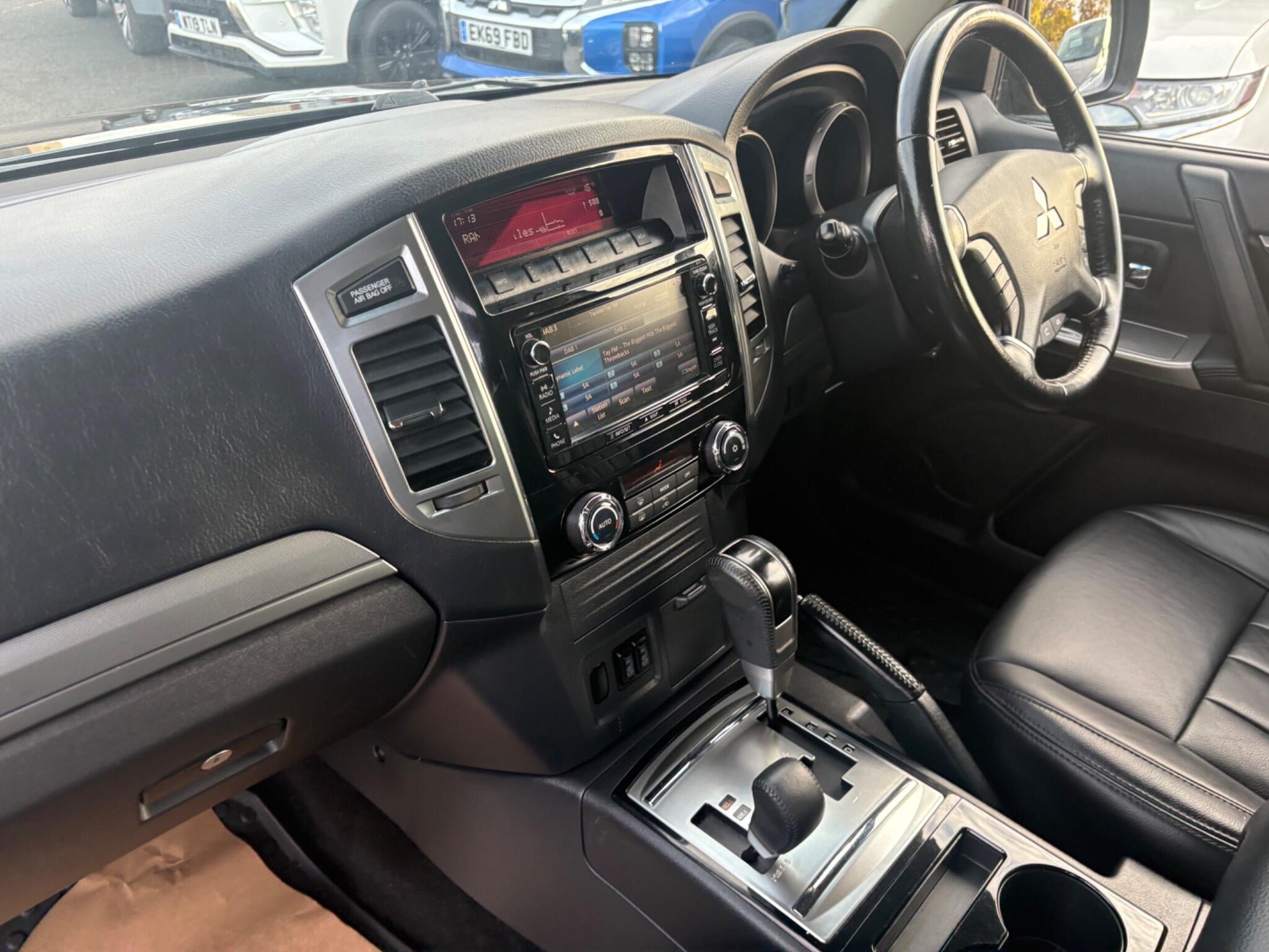 Mitsubishi Shogun