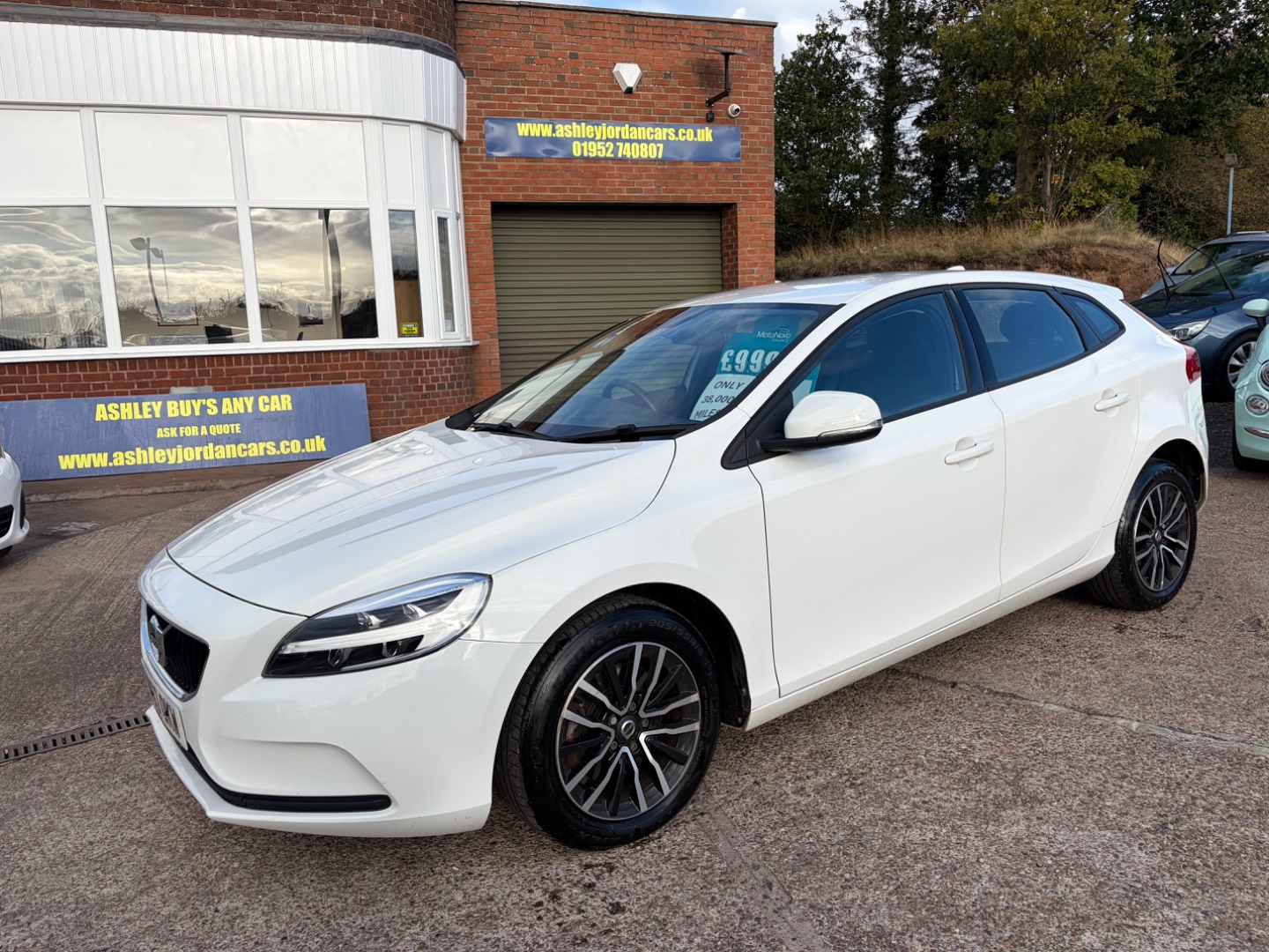 Volvo V40